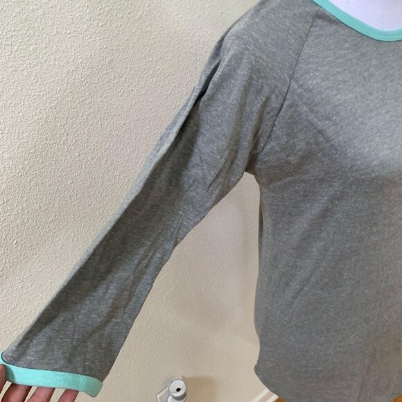 LuLaRoe Womens 3/4 Sleeve Gray & Mint Raglan Shirt S - Picture 2 of 5